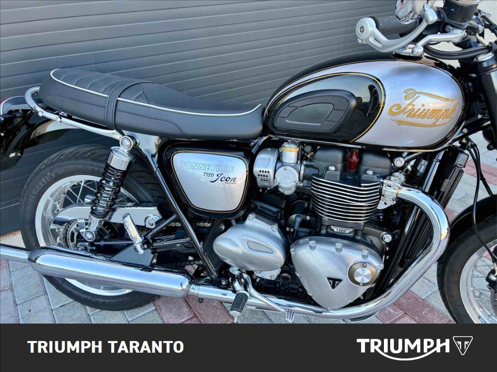 TRIUMPH Bonneville 1200 T120 Black Stealth Edition Abs E5